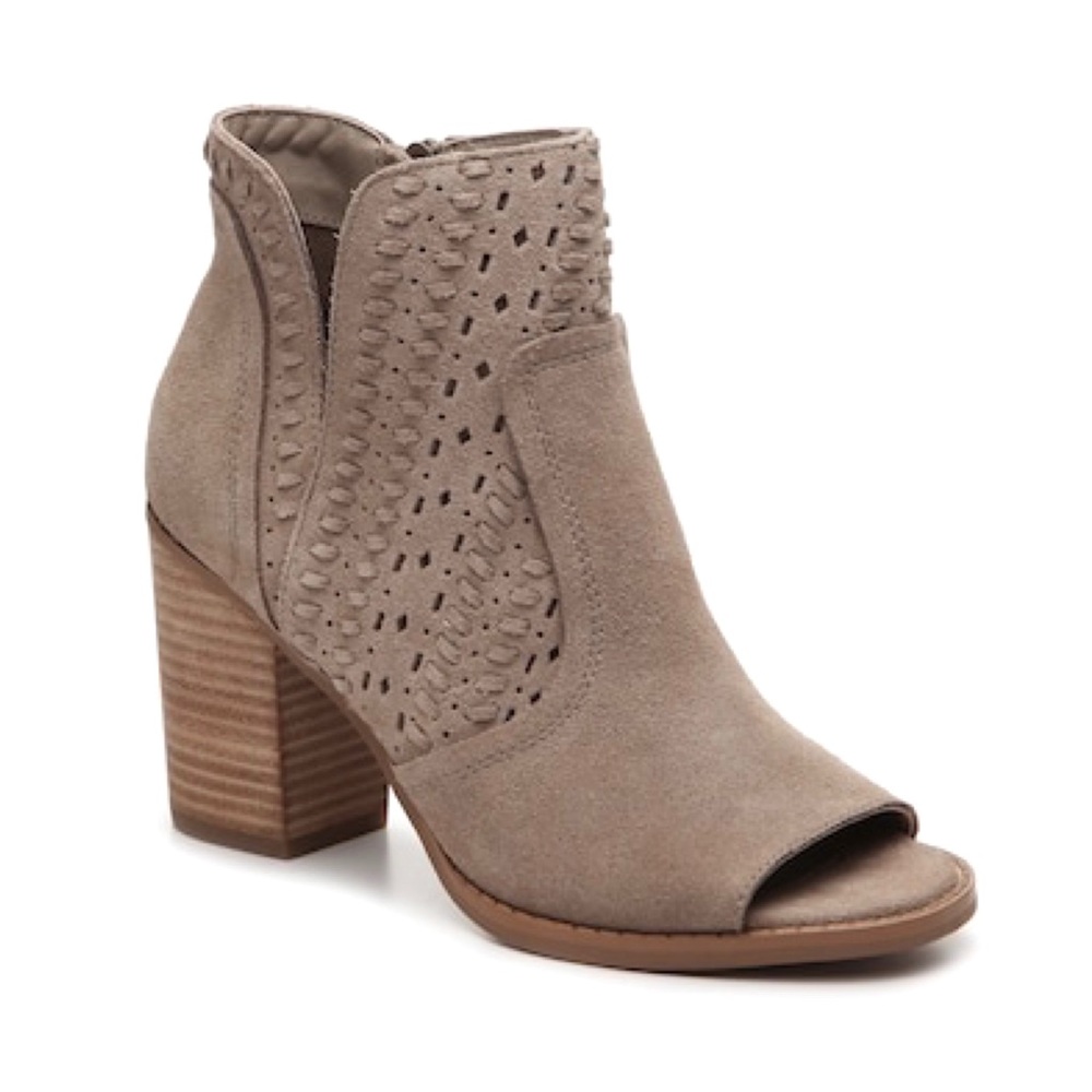 Steve Madden Waylon Ankle Booties Size 6M
